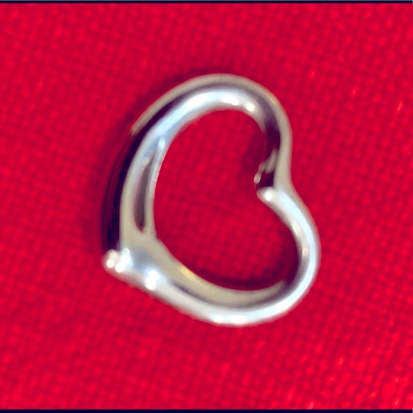 Tiffany & Co. Elsa Peretti Open Heart Pendant Necklace- Medium - Picture 5 of 9